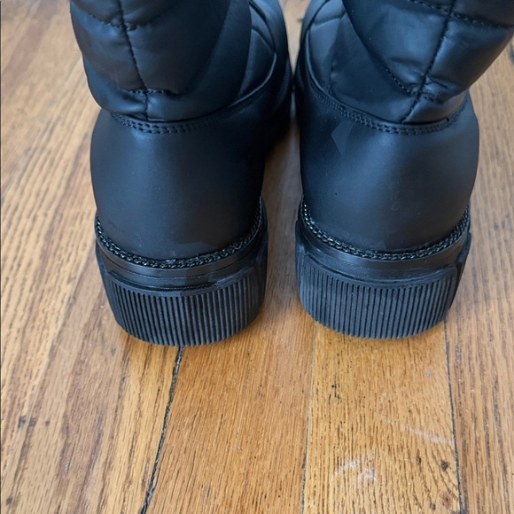 Cozy Black Quilted faux fur Women's Boots 8W - Picture 9 of 10